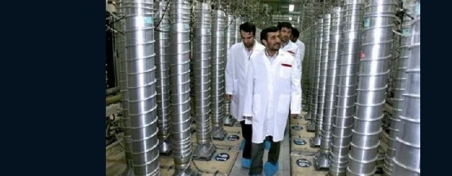 Iran heeft een nucleair programma. Het land weigert openheid van zaken te geven over aanwijzingen dat het aan kernwapens werkt. Intussen roept president Ahmadinejad op tot strijd voor een wereld zonder de VS en Israel. Iran financiert o.a. Hezbollah, Islamitische Jihad en Hamas: het is de grootste sponsor van terreur ter wereld.