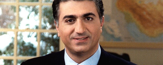 Iraanse kroonprins en mensenrechtenactivist Reza Pahlavi eregast bij het Internationale Politiekcafé in Sociëteit de Witte. Den Haag, Plein 24, 30 mei 2012 om 20.00, zaal open om 19.30. U kunt hierbij aanwezig zijn, schroom niet en geef u op voor deze speciale avond.   